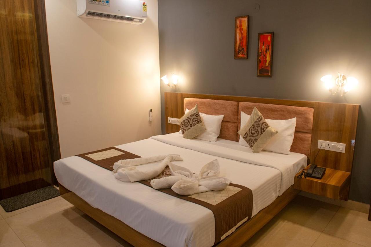 Posh Residency Huda City Center גורגאון מראה חיצוני תמונה
